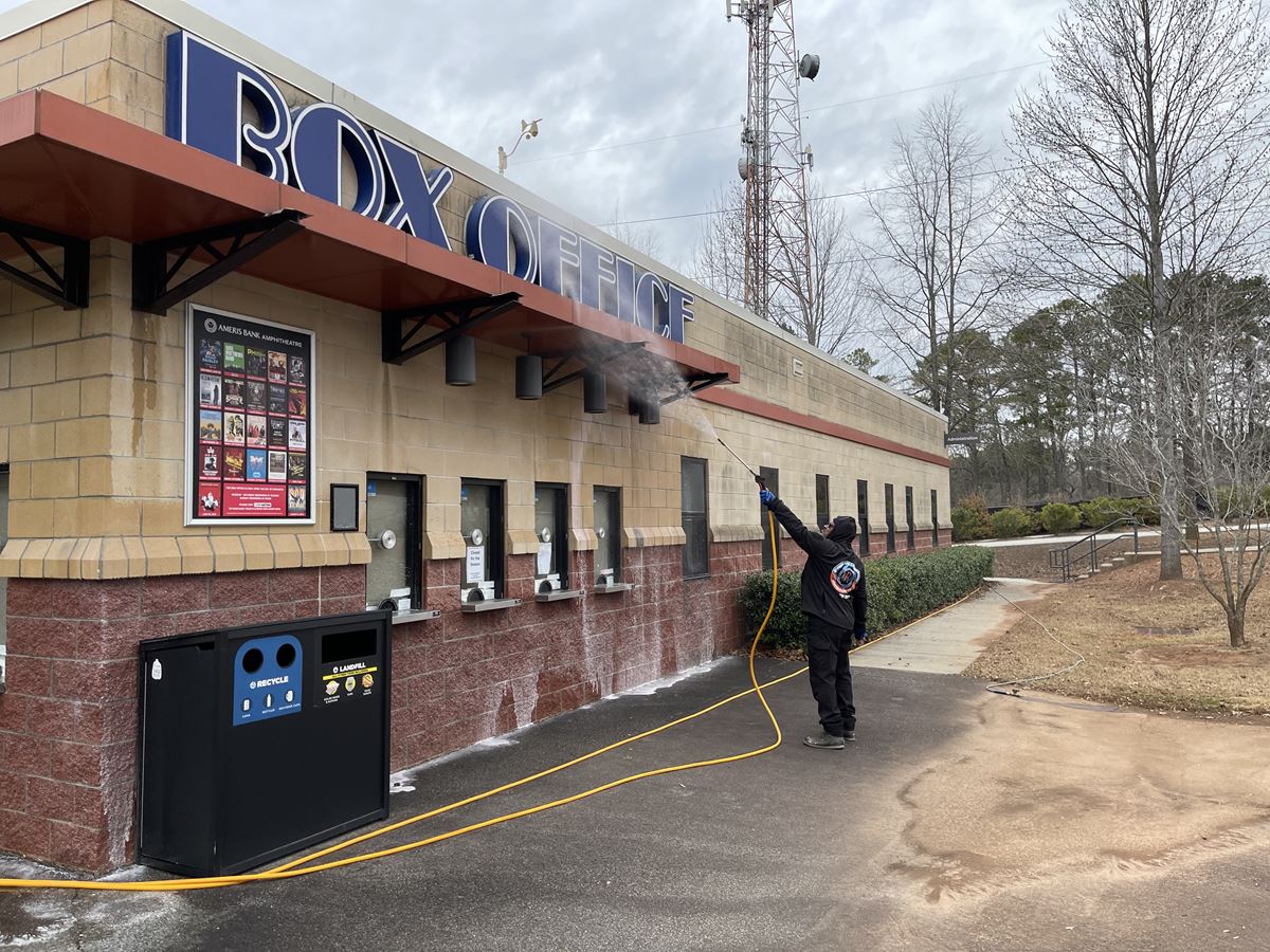 Commercial Building Cleaning in Alpharetta, GA