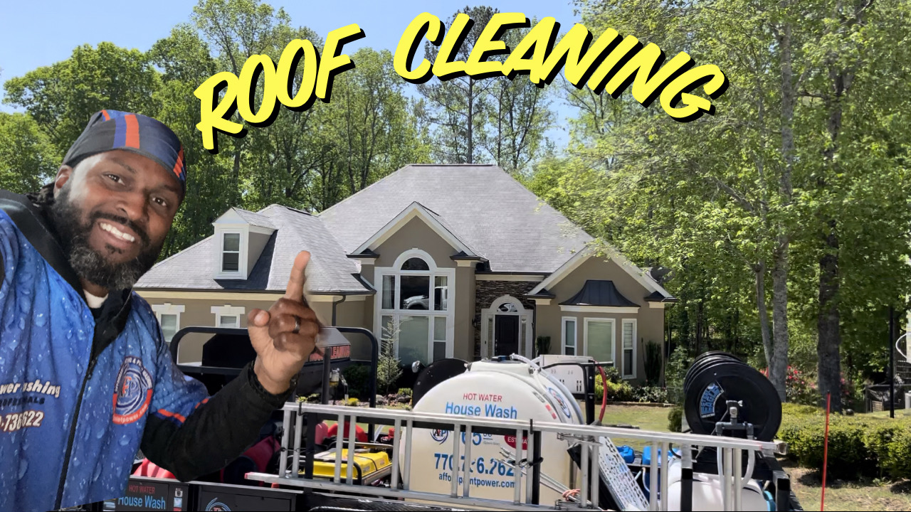 Roof cleaning home