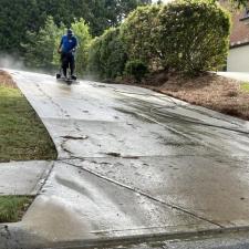 Driveway-Cleaning-in-Snellville-GA-1 3
